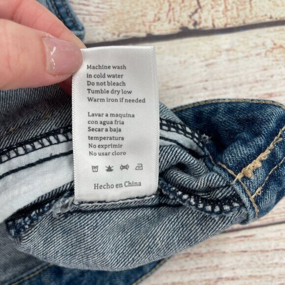 Kancan Distressed Denim Trucker Jean Vest Juniors Size XL Blue Medium Wash - Picture 15 of 15